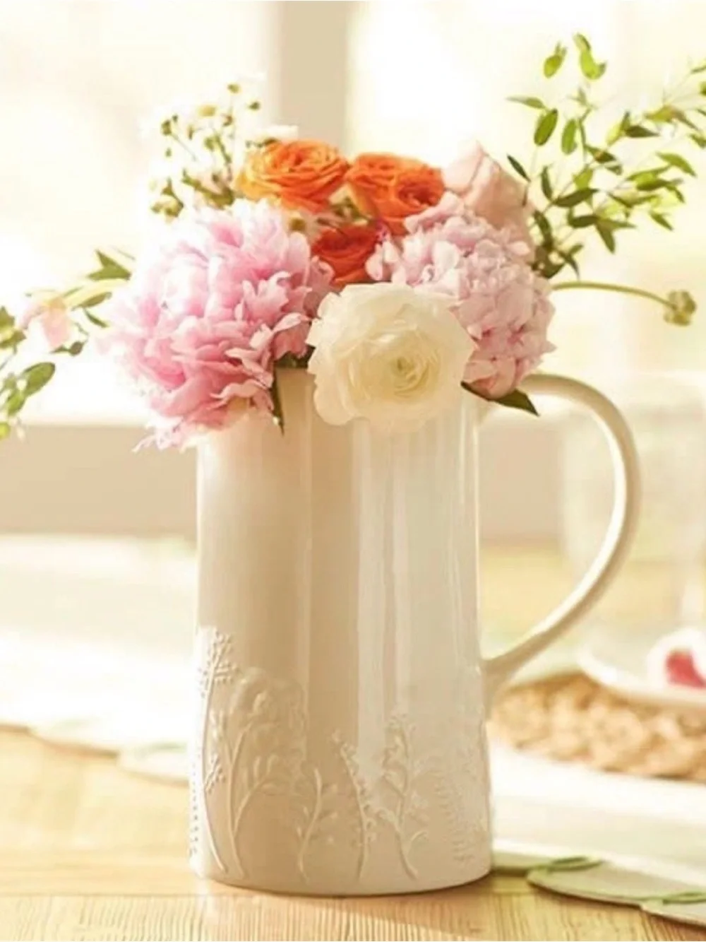 Princess House Wildflower Pitcher & 8 Glasses.